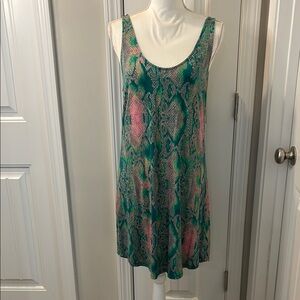 Hurley Green and Pink Dress with Vibrant Design Size Large